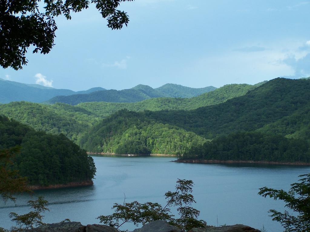 Fontana Village Resort & Marina Fontana Dam Екстериор снимка